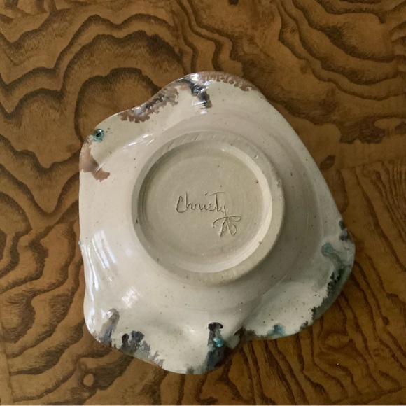 Handcrafted Ikebana Vase by Christy - Picture 3 of 7